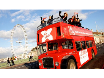 Autobús de dos pisos British Bus Tourist City Sightseeing open top traditional & modern London bu: foto 2