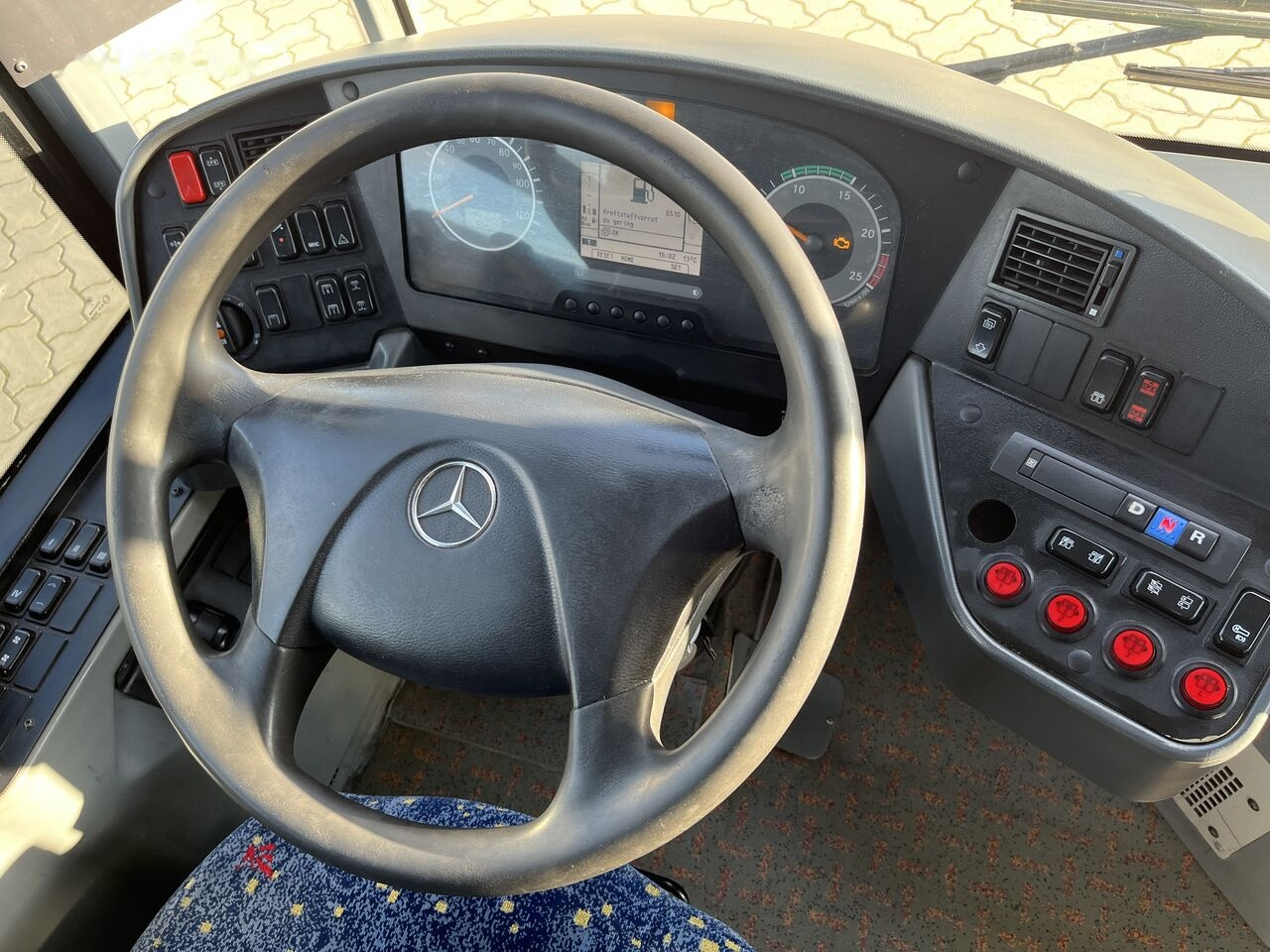 Leasing de Mercedes-Benz Conecto G (LF) - 40 Sitze + 101 Stehpl. + 1 Rollstuhl Mercedes-Benz Conecto G (LF) - 40 Sitze + 101 Stehpl. + 1 Rollstuhl: foto 14