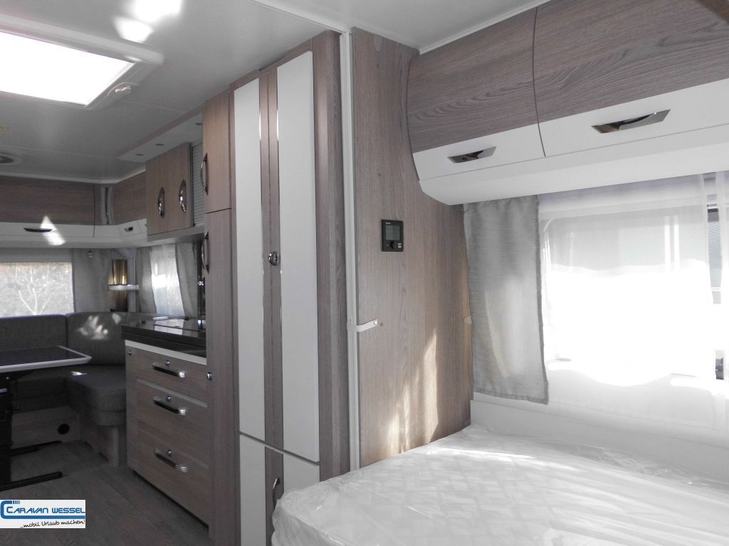 Caravana nuevo Hobby Prestige 560 UL 2023 2000kg. V.für AUTARK: foto 25