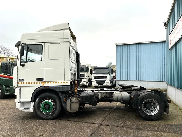 Leasing de DAF 95.430 XF SPACECAB (EURO 2 / ZF16 MANUAL GEARBOX / ZF-INTARDER / AIRCONDITIONING) DAF 95.430 XF SPACECAB (EURO 2 / ZF16 MANUAL GEARBOX / ZF-INTARDER / AIRCONDITIONING): foto 3