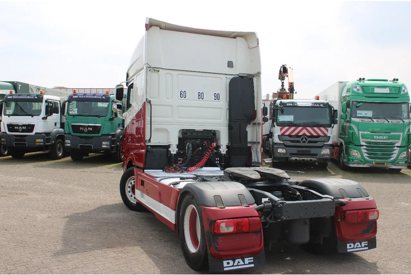 Cabeza tractora DAF XF 106.530 + euro 6 + spoiler + top truck (G314): foto 5