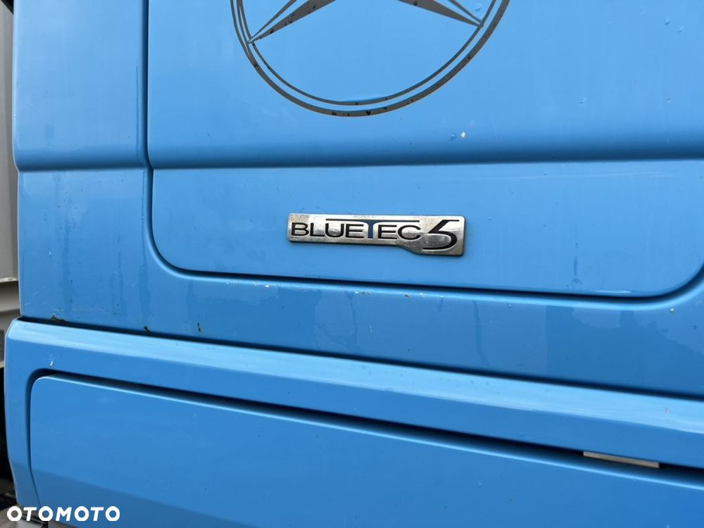 Cabeza tractora Mercedes-Benz Actros: foto 6