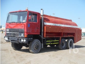 Bedford 5500 Litre - Camión cisterna