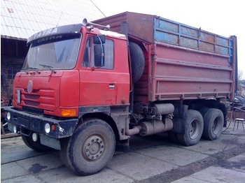  TATRA T815 - Camión volquete