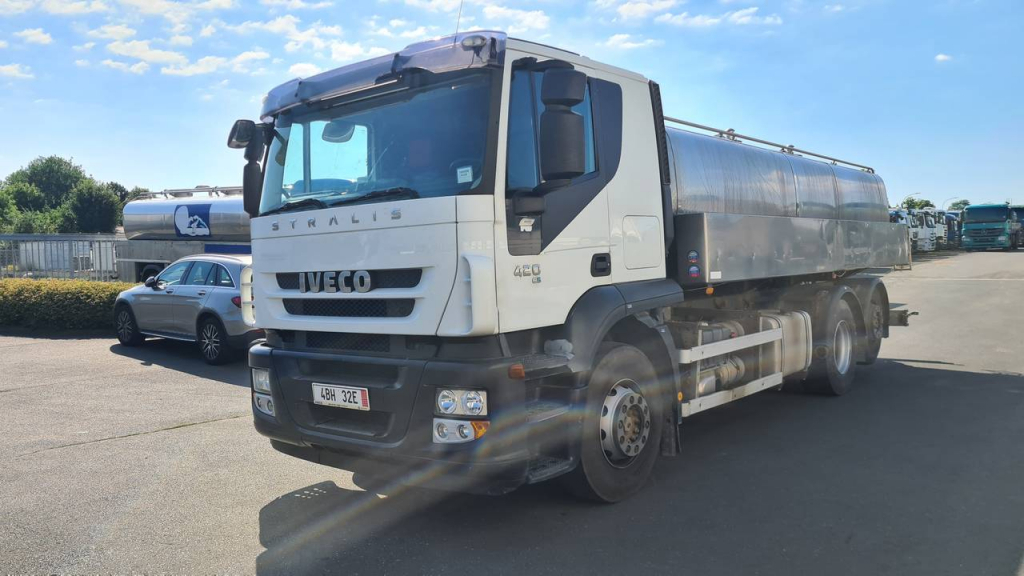 Camión cisterna Iveco Stralis 420 6x2  16000 Liter - ohne Saug- und Messanlage(Nr. 5209): foto 4