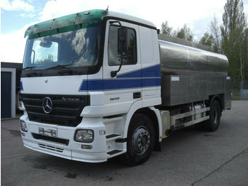 Camión cisterna para transporte de alimentos Mercedes-Benz 1850LL TANK ISOLIERT: foto 1
