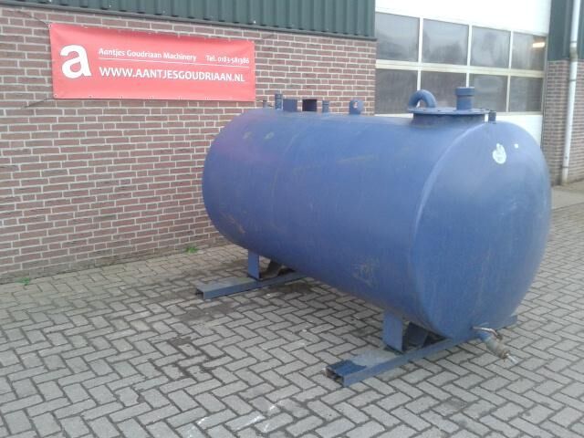 Camión cisterna para transporte de combustible nuevo Onbekend Dieseltank: foto 2