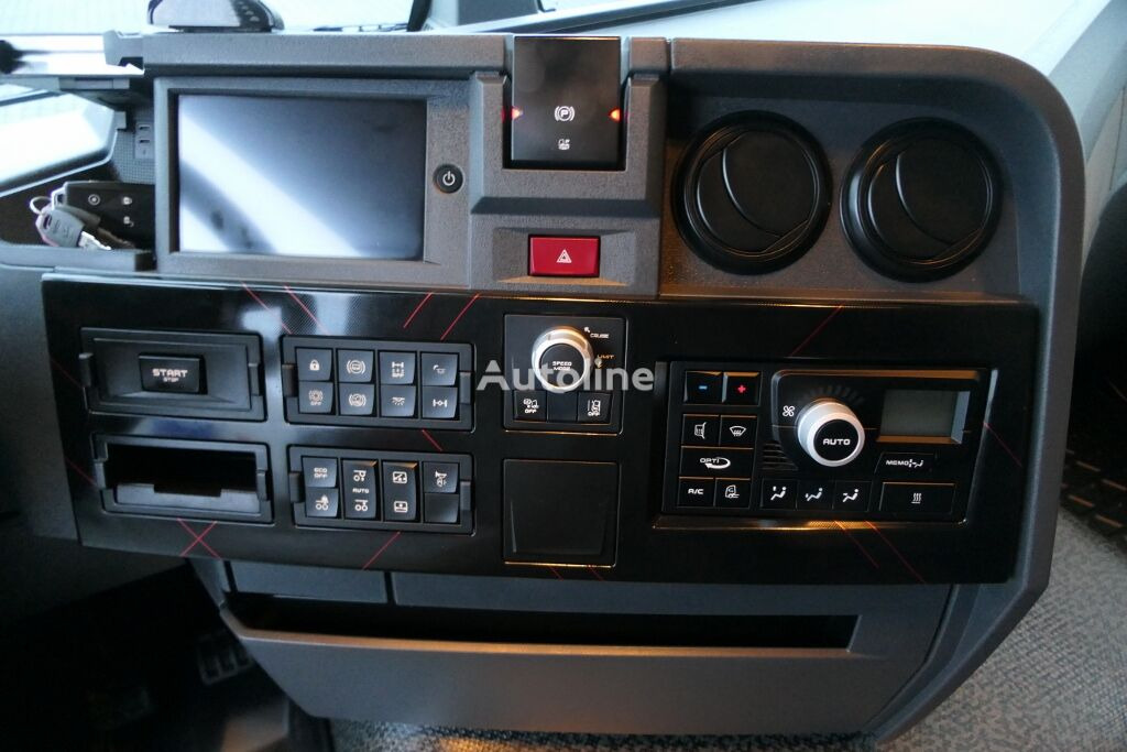 Camión lona nuevo Renault T 460 / CURTAINSIDER - 60 M3 / 6X2 / L: 9,15 M / NEW MODEL / NAV: foto 40