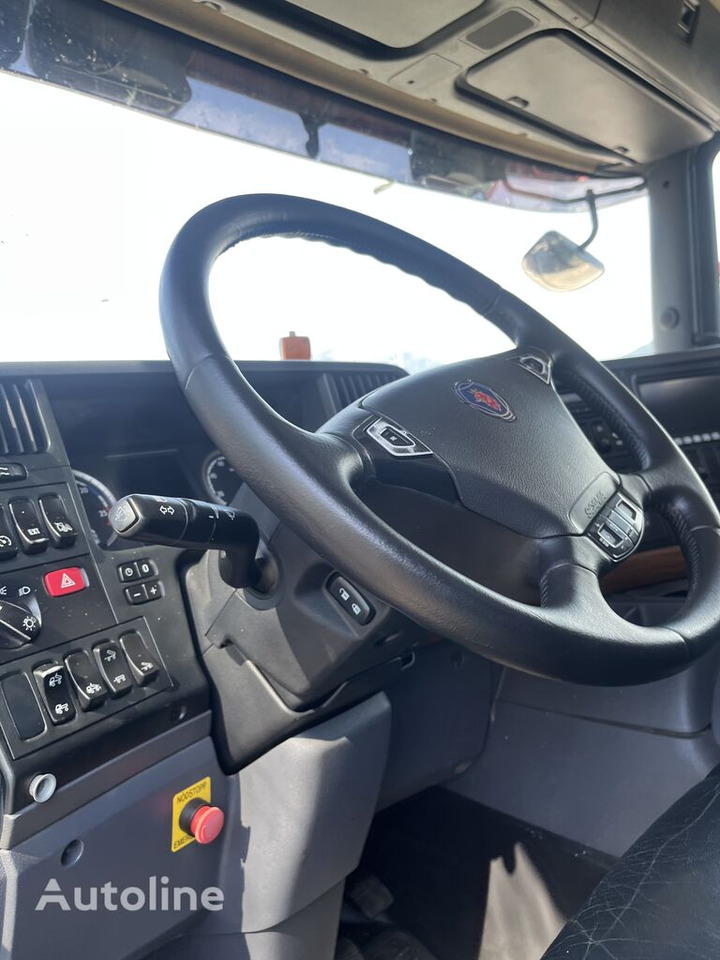 Camión volquete, Camión grúa Scania P400: foto 8