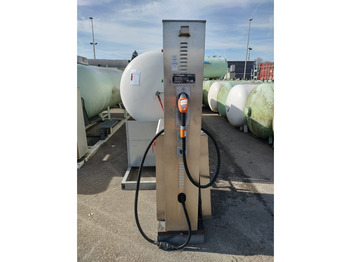 Camión cisterna Used skid installation 6400  L (6.4 m3) different setups multiple pieces available for sale Gas, lpg, gpl, gaz, propane, butane propane refilling station is used to refill cylinders, suitable for limited land and space.: foto 5