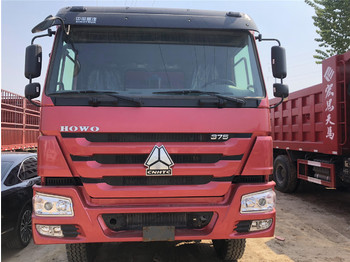 Camión volquete para transporte de silos sinotruk Howo Dump trucks: foto 1