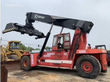 Kalmar DRD420 - Reach stacker