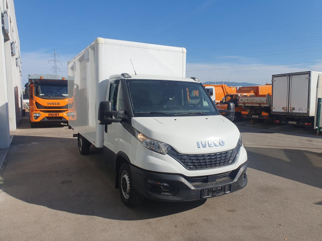Leasing de IVECO Daily 35S16 IVECO Daily 35S16: foto 3