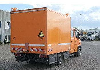 Furgoneta caja cerrada, Furgoneta combi Mercedes-Benz 613 D Vario 4x2, Werkstattwagen, 2x AHK, DOKA: foto 3