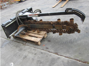 Bobcat LT313 - Implemento