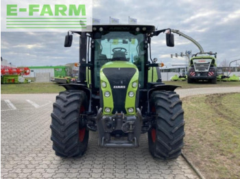 Tractor CLAAS arion 550 t3b: foto 2