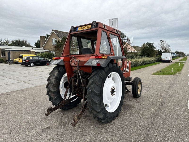 Tractor Fiat 680: foto 10