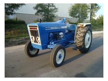 Tractor Ford 3600 4X4: foto 1