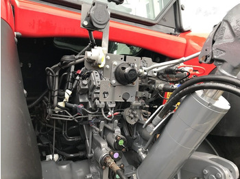 Tractor Massey Ferguson MF 6716S Dyna-VT Efficient: foto 5