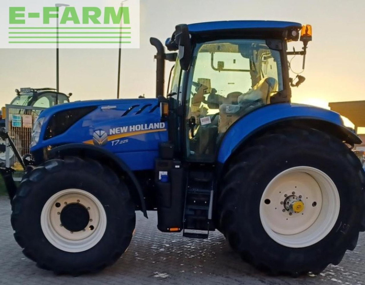 Tractor New Holland t7.225ac: foto 4