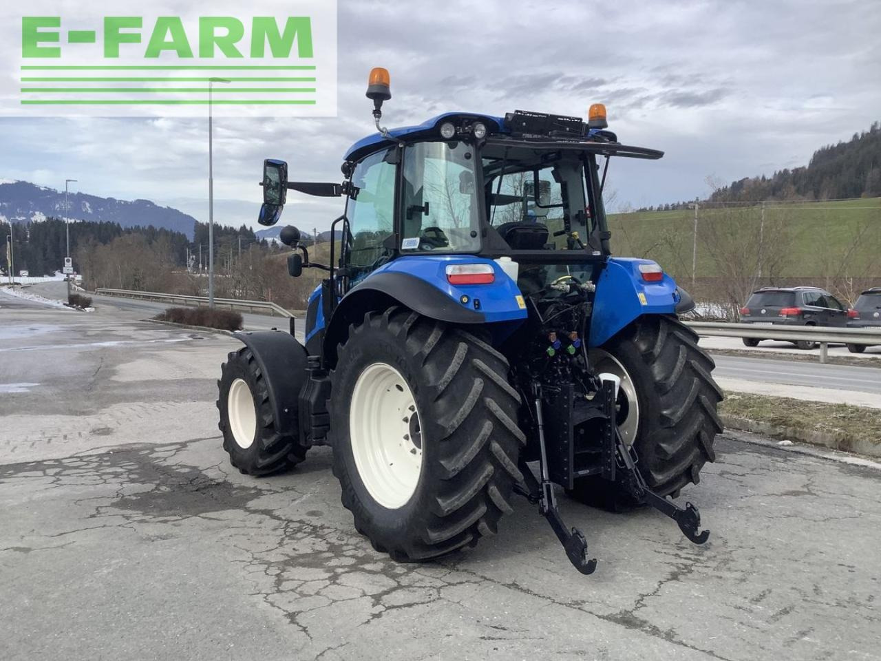 Tractor New Holland t 5.115: foto 6