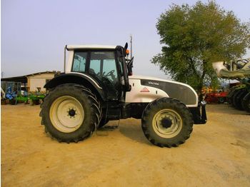 VALTRA T131H wheeled tractor - Tractor