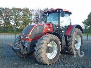 Valtra S352 - Tractor