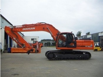 Doosan Doosan DX 300 - Excavadora de cadenas