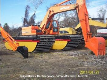  Doosan DX300 - Excavadora de ruedas