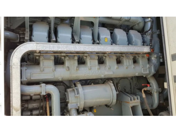 Agregat Prądotwórczy Silnik PAXMAN VP 185 2 MEGAWATY 2000 KW 2500 KVA Silnik PAXMAN VP 185 V 12 2500 KW moc 3400 KM HP PS Nieużywany - generador industriale