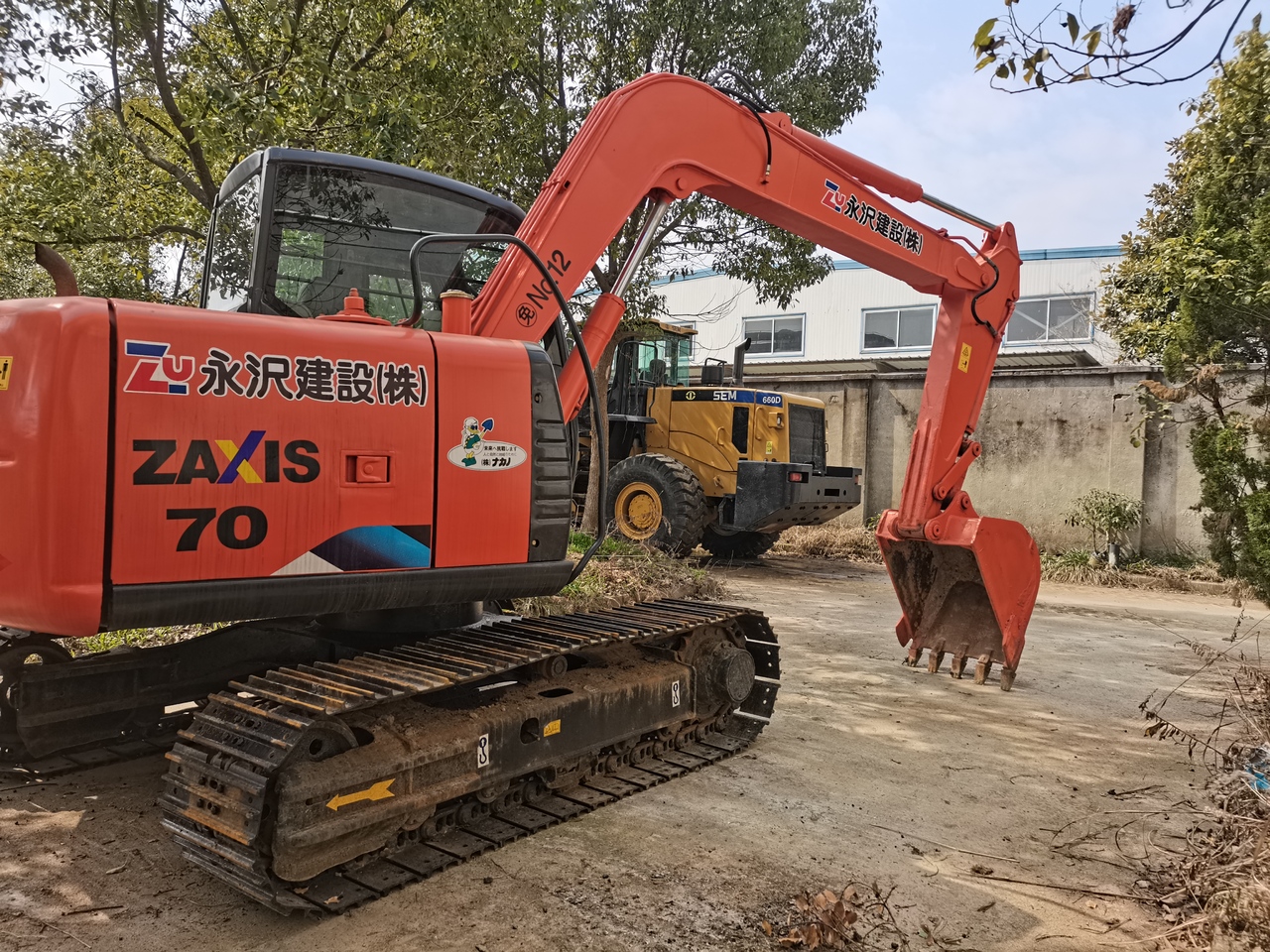 Excavadora de cadenas HITACHI ZX70: foto 3