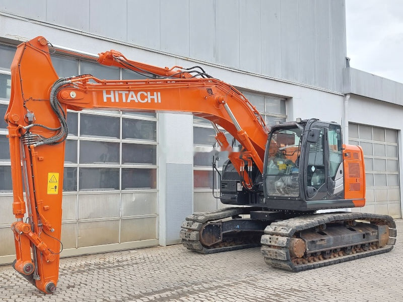 Excavadora de cadenas Hitachi ZX225USLC-6: foto 3