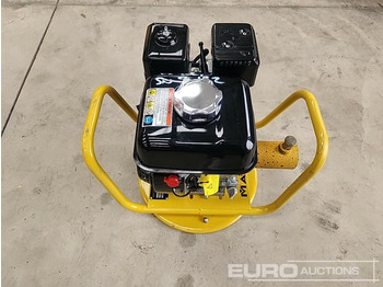  Unused Masalta Petrol Vibrating Poker, Honda GX160 Engine - Maquinaria para hormigón