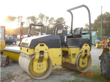 BOMAG BW 135 AD - Rodillo