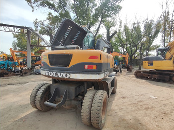 Excavadora de ruedas VOLVO LG670BM-wheel excavator: foto 2
