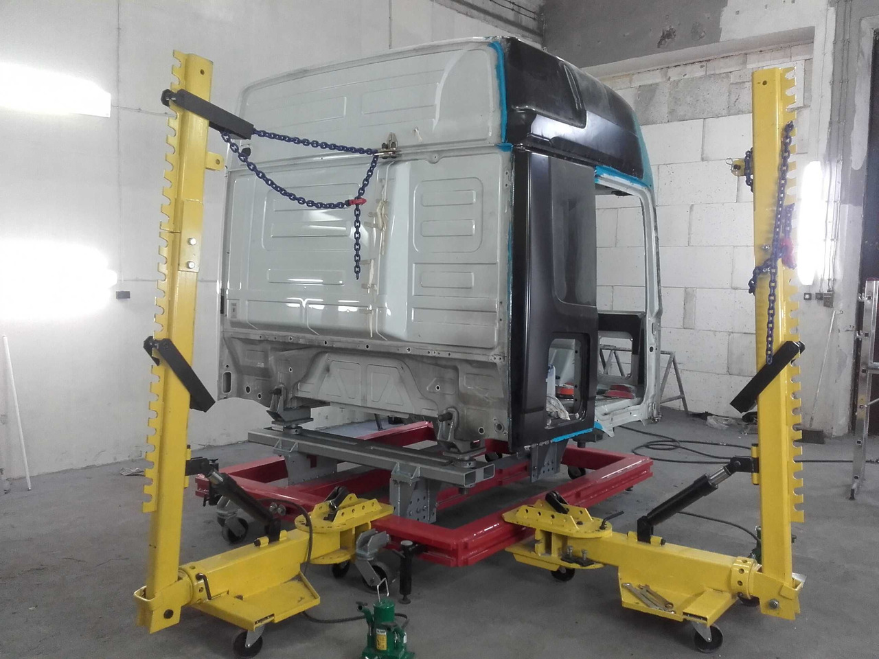 Equipo de taller Płyta blacharska Tapka rama naprawcza do kabin samochodów ciężarowych: foto 4