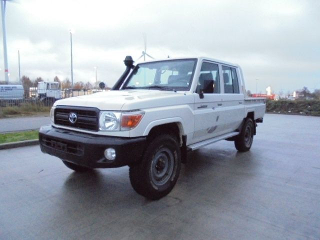 Toyota Land Cruiser HZJ79L DKMRS 4X4 DOUBLE CAB PICKUP - Coche: foto 1