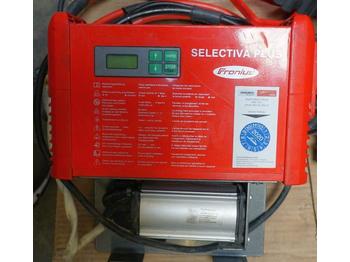 Sistema eléctrico para Equipo de manutención FRONIUS Selectiva Plus 2100 24 V/100 A: foto 1