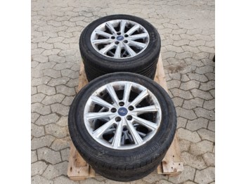 Neumáticos y llantas para Coche Ford Focus: foto 1