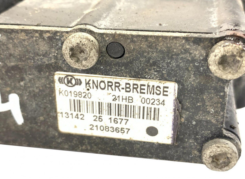 Suspensión neumática KNORR-BREMSE FL II (01.13-): foto 5