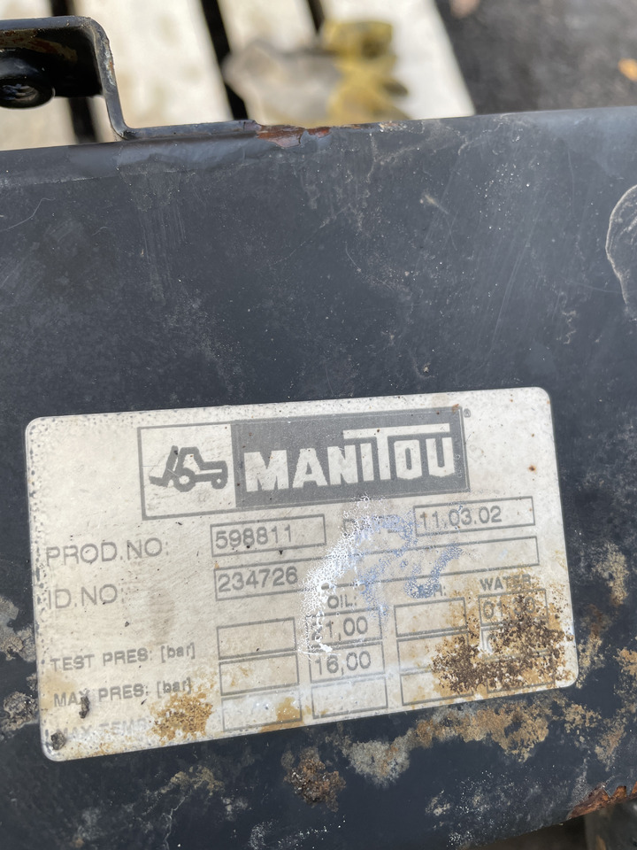 Enfriador de aceite para Maquinaria de construcción Manitou - chłodnica wody i oleju 234726: foto 4