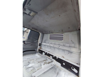 Cabina e interior para Camión Mitsubishi Fuso "S" model: foto 5