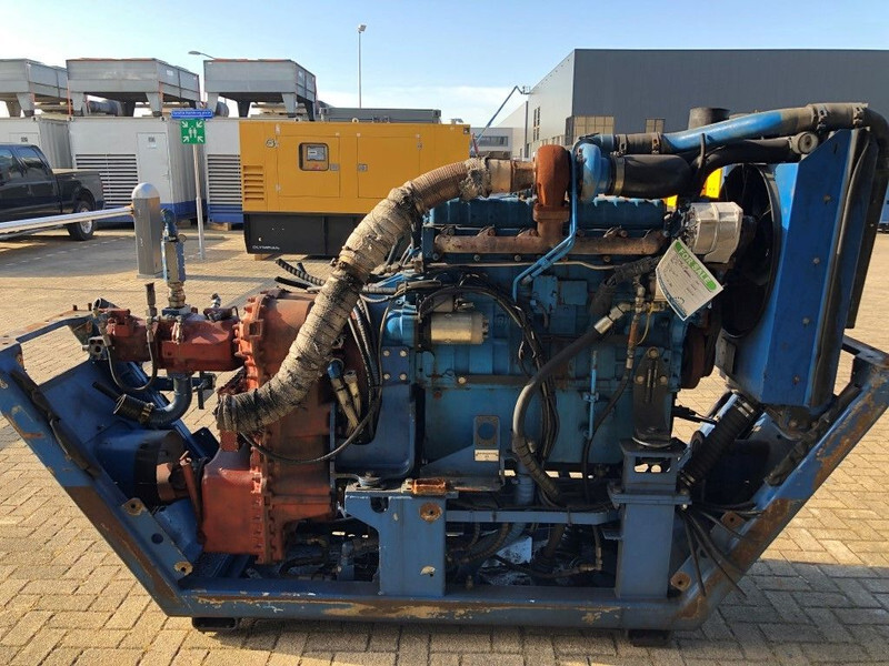 Motor Sisu Valmet Diesel 74.234 ETA 181 HP diesel enine with ZF gearbox: foto 14