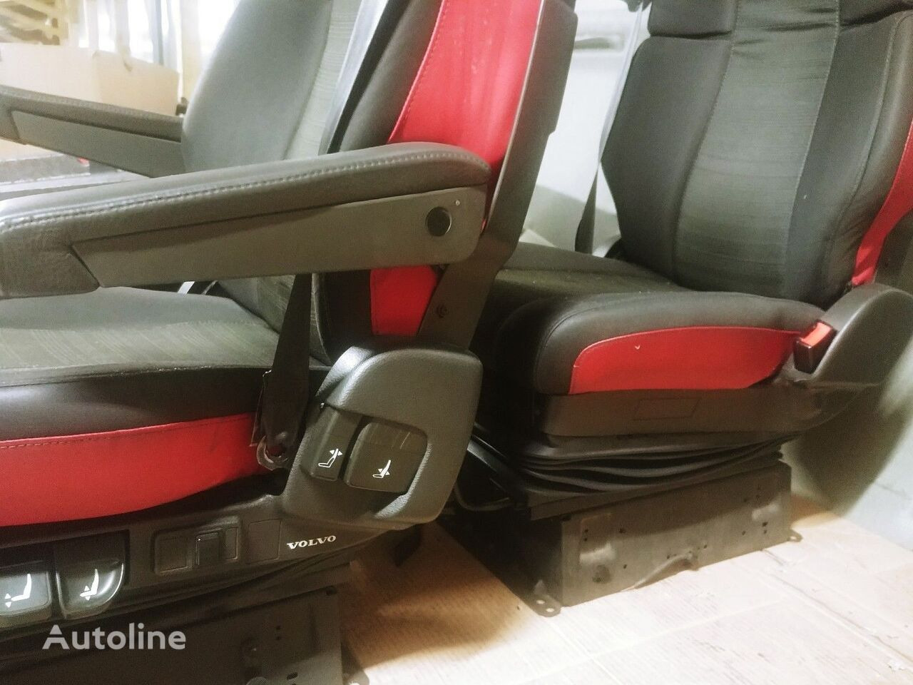Asiento para Camión Volvo SET OF 2 PNEUMATIC AIR S, LEFT AND RIGHT, LHD   Volvo FH4: foto 6
