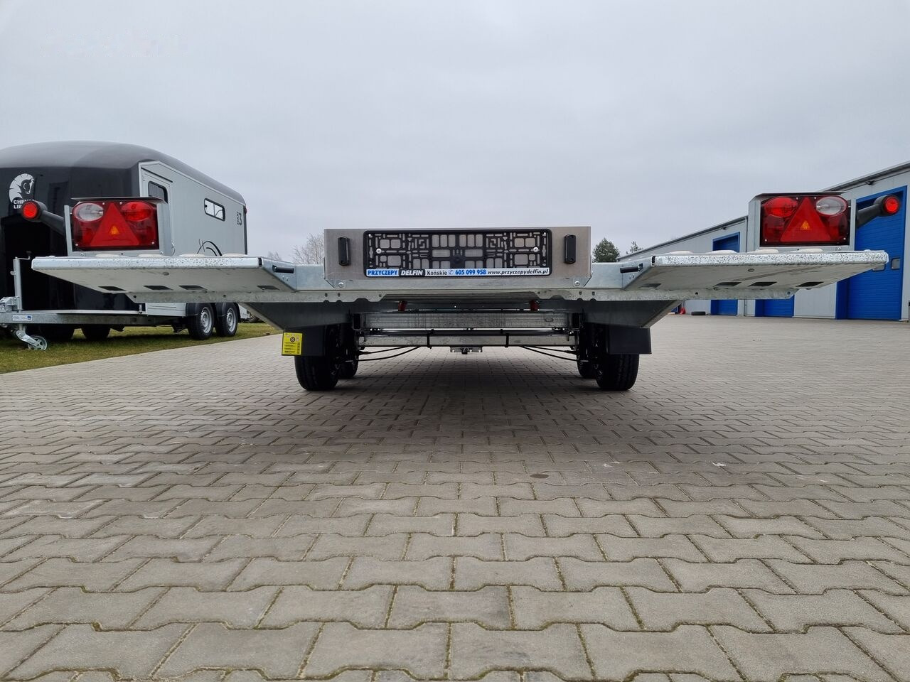 Remolque portavehículos nuevo Lorries PLI-27 4521 car platform trailer 450x210 cm laweta: foto 22