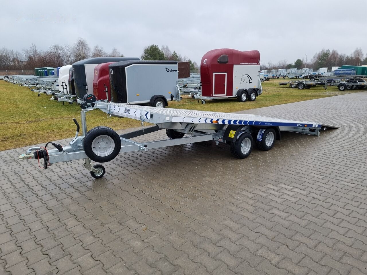 Remolque portavehículos nuevo Lorries PL-27 4521 car trailer 2.7t GVW tilting platform 441 x 200 cm: foto 21
