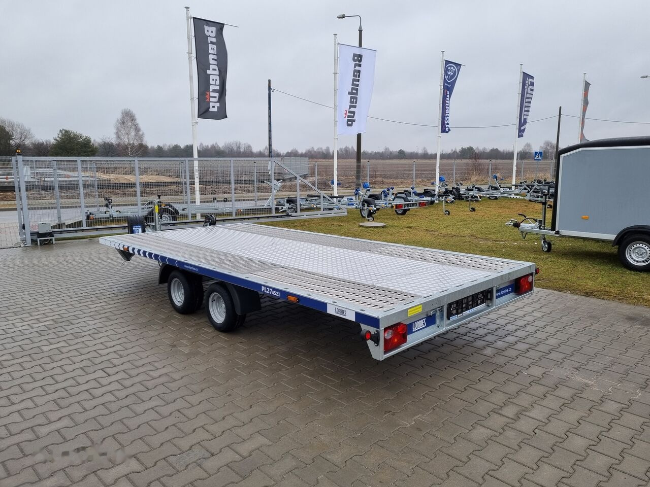 Remolque portavehículos nuevo Lorries PL-27 4521 car trailer 2.7t GVW tilting platform 441 x 200 cm: foto 7