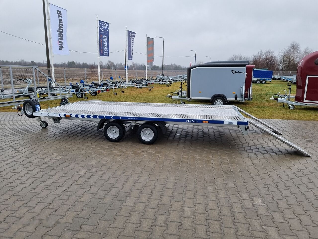 Remolque portavehículos nuevo Lorries PL-27 4521 car trailer 2.7t GVW tilting platform 441 x 200 cm: foto 17