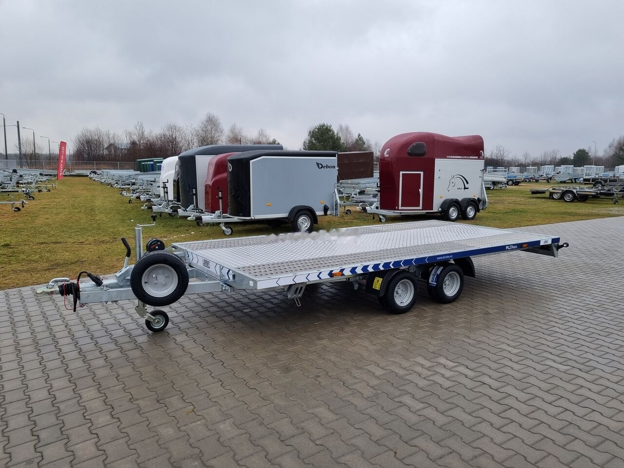 Remolque portavehículos nuevo Lorries PL-27 4521 car trailer 2.7t GVW tilting platform 441 x 200 cm: foto 5