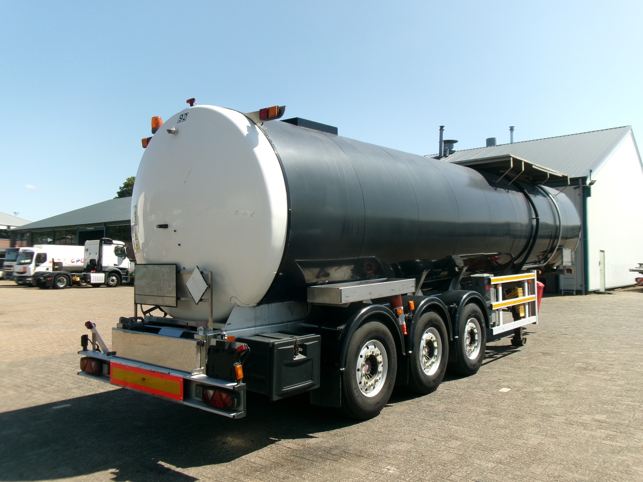 Semirremolque cisterna para transporte de betún Clayton Bitumen tank inox 33 m3 / 1 comp + ADR: foto 4